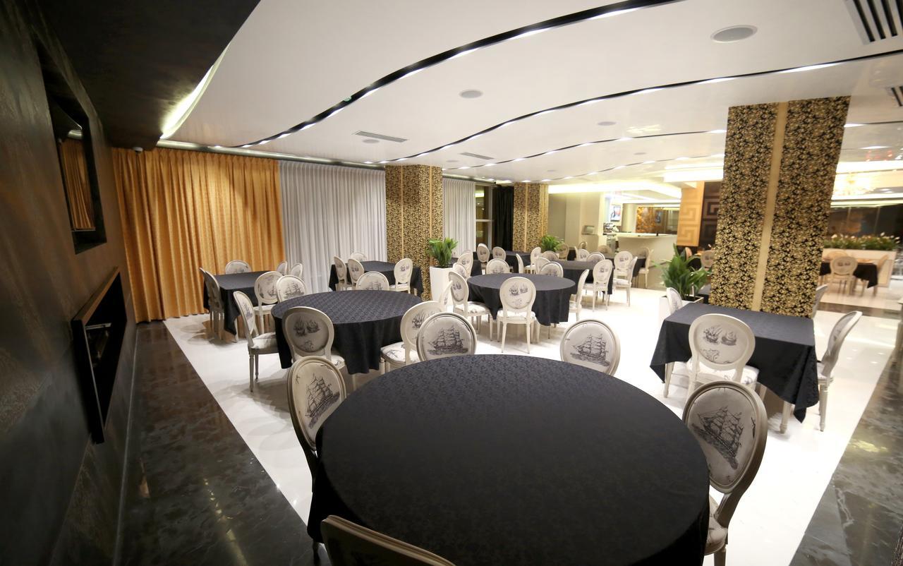 Hotel Palace Vlore Bagian luar foto
